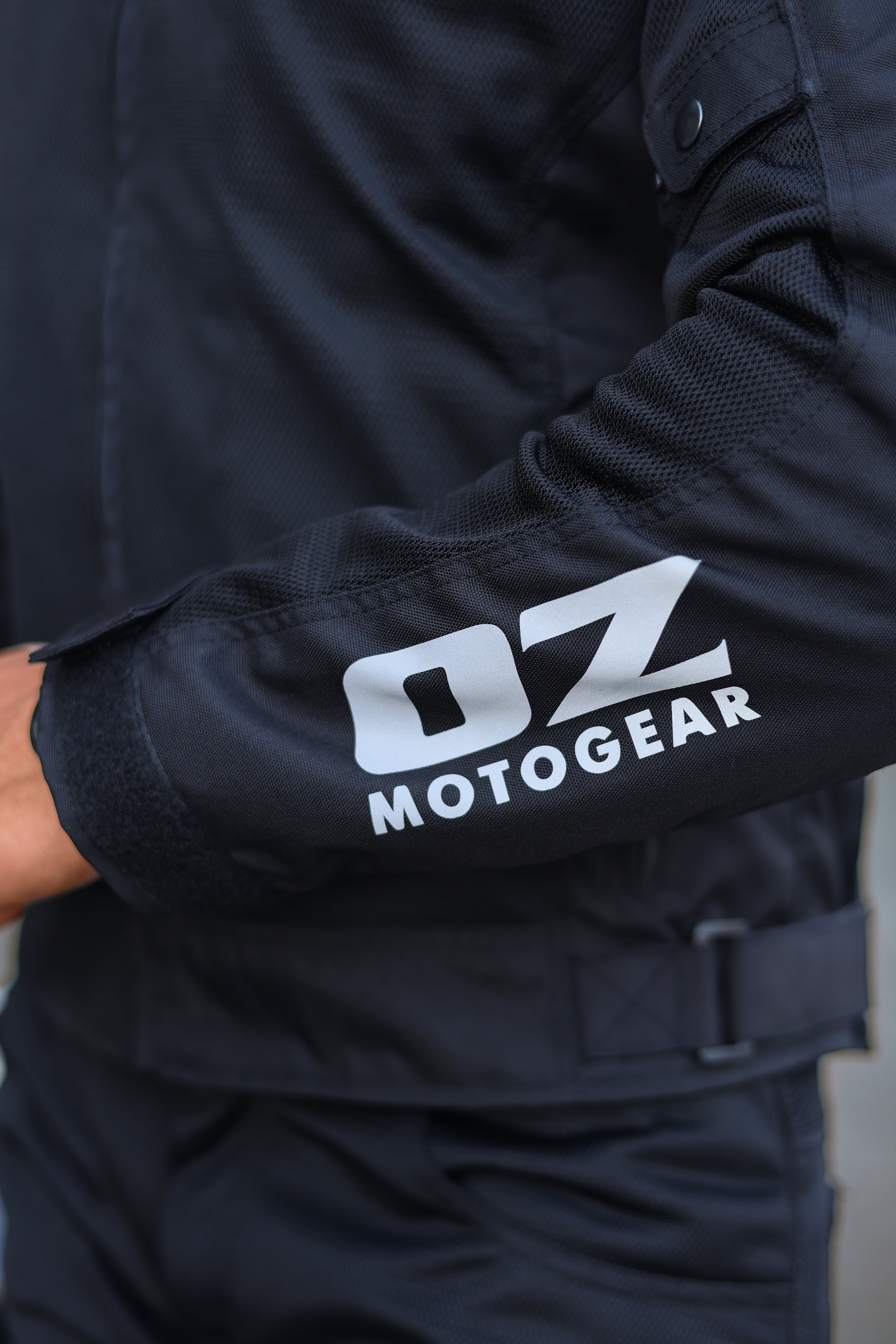 Mesh Cardura Protective Jacket
